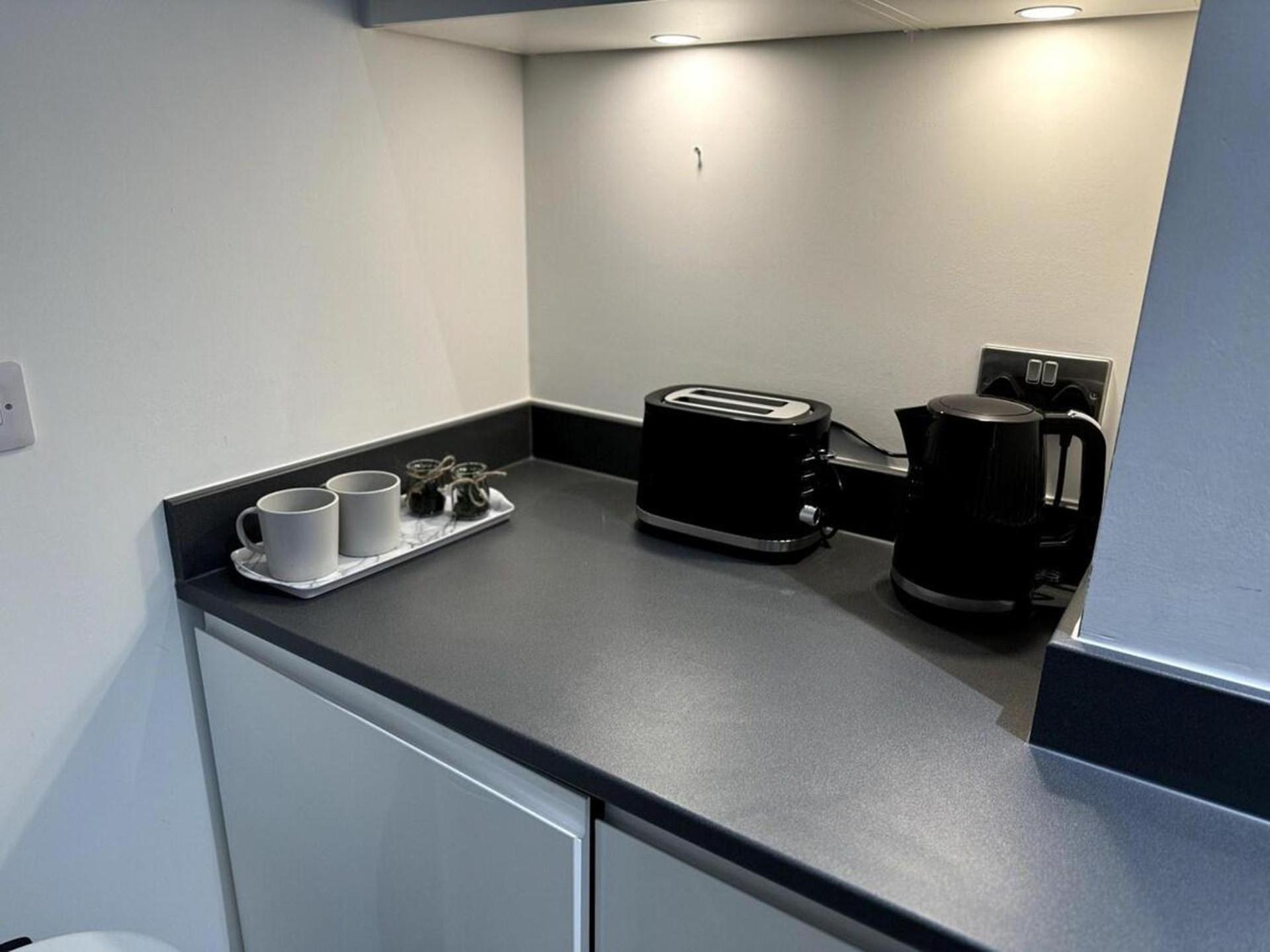 Cozy Bracknell Apartment With Modern Amenities 외부 사진