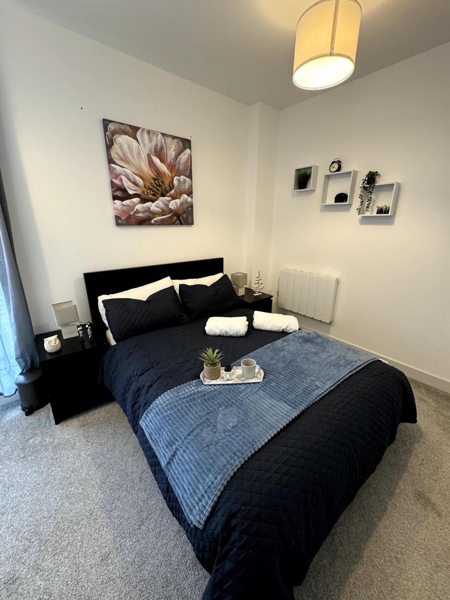 Cozy Bracknell Apartment With Modern Amenities 외부 사진